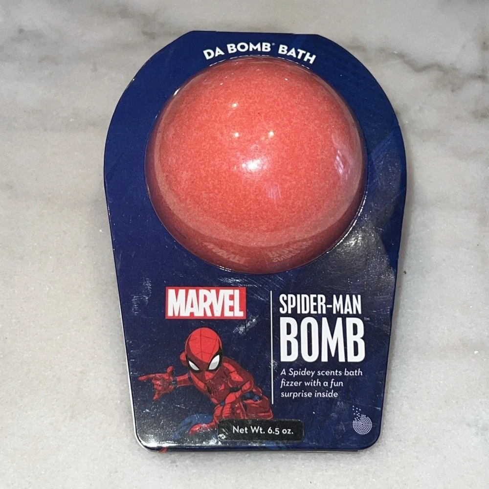Da Bomb Spider-Man Bath Bomb 3 Pack Spidey Scents Bath Fizzer w/ Surprise Inside